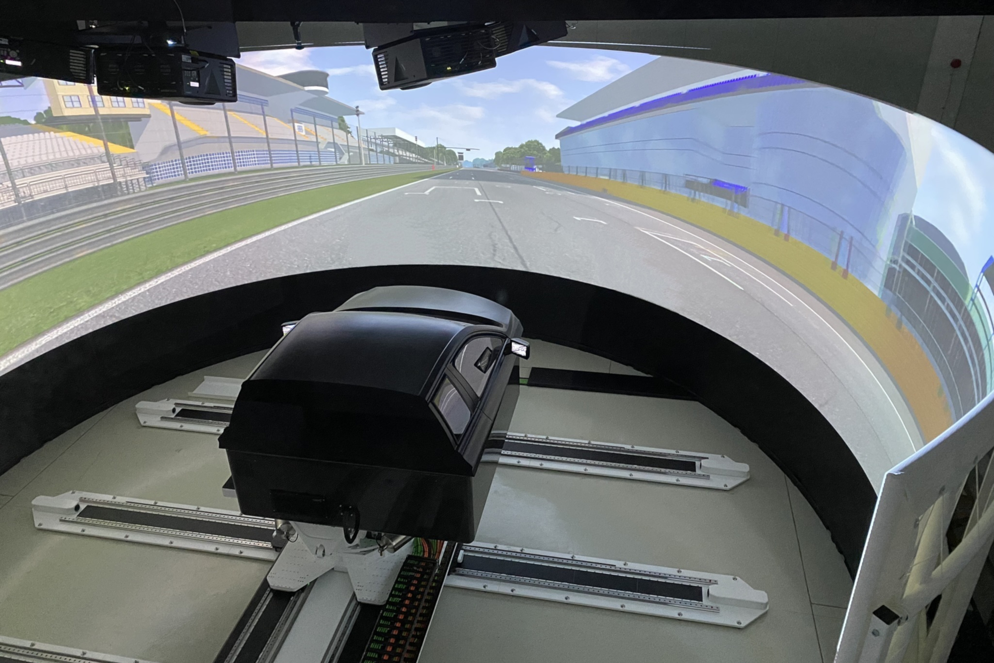 Bayzoltan simulator running FASTLAP 1